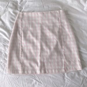 Mini skirt (pink)